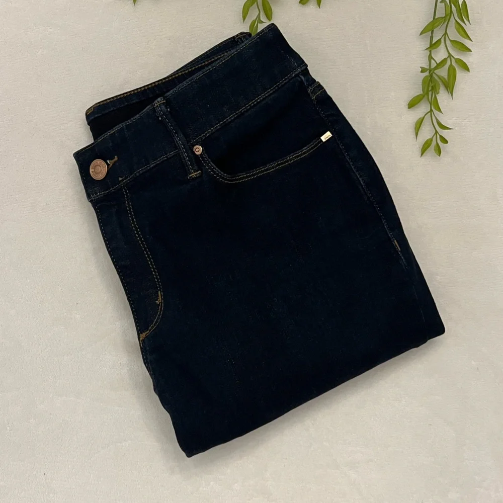 Chicos | Dark Wash Straight Leg Jean